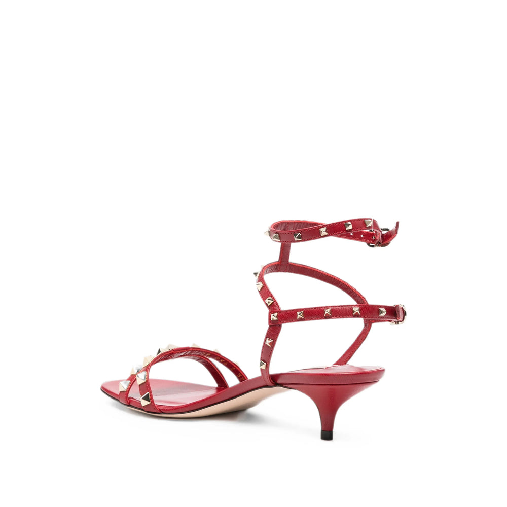 Valentino Garavani leather pumps in red calfskin — rear view | La Parisienne Qatar